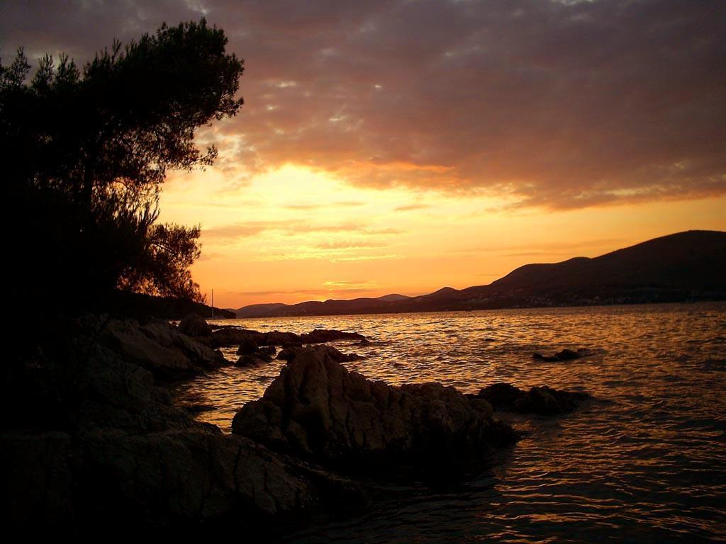 Apartments Iva Alla Trogir Buitenkant foto